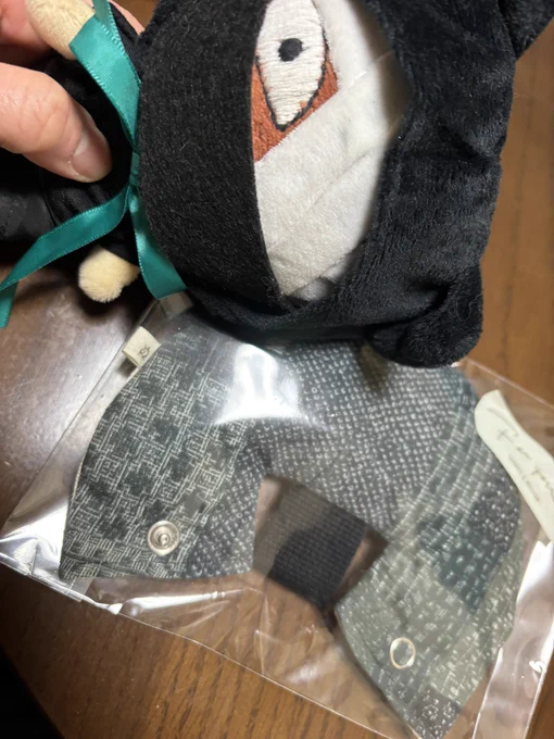 友達がこにゃもんさんに𝑻𝑯𝑬椅子を作ってくれたんですよ⁝(˚ ˃̣̣̥ω˂̣̣̥ )⁝アリガタヤ…
とても𝑪𝑰𝑵𝑫𝑬𝑹𝑬𝑳𝑳𝑨 𝑭𝑰𝑻だわ〜〜! 