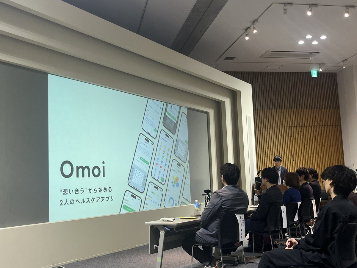 CoDo_tokai's tweet image. メンタルヘルス×パートナーシップの領域でサービス開発している @ryocchif22 ！
これからの活躍がとても楽しみです🙌🏻

【感情のつながりが2人のやりとりをより豊かにする】そんなアプリをとても楽しみにしています！

そんな彼らのプレゼンは、

youtube.com/live/ao2Ufhmbb…

こちらからご覧ください👀