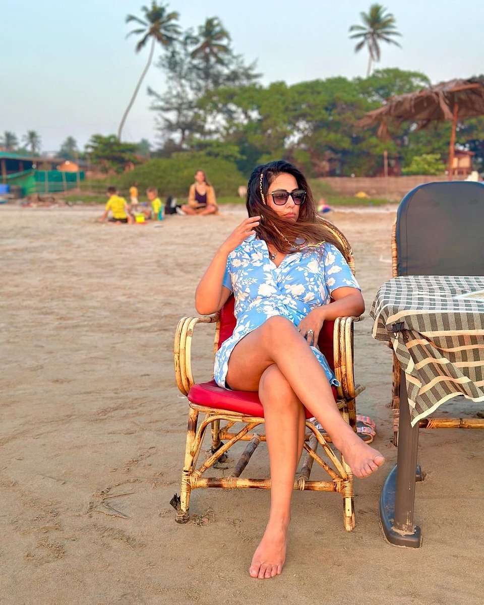 .@eyehinakhan drops a bunch of pictures as she chills at '#Goa waale #beach pe 🏖️'

#HinaKhan #HinaKhanFC #GoaHoliday #GoGoa #BeachVacation #HinaKhanFans