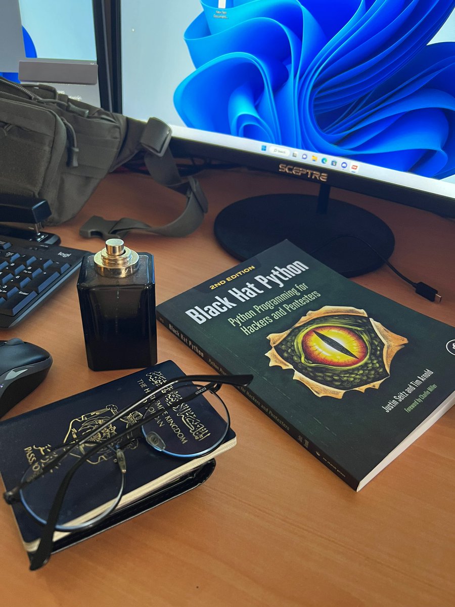 HackerDarkV's tweet image. #HackerDarkV
#Anonymous