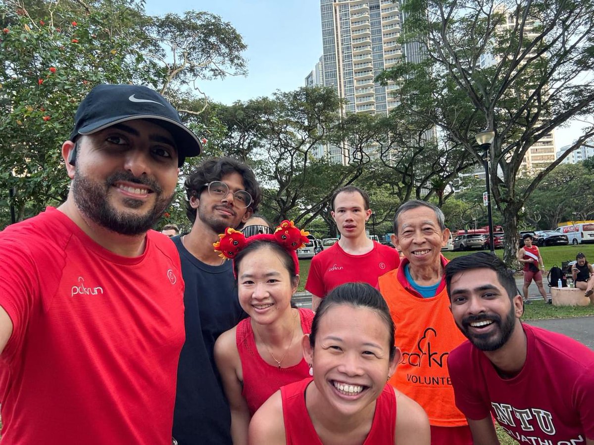 Gong Xi Fa Cai!

How did your parkrun morning go? Thumbs up if you joined us 👍
Jogged, walked, or volunteered, we love to hear your parkrun stories! Share your best moments below 👇 

#parkruncommunity #parkrunmagic #lovevolunteering #parkrunyourway #loveparkun #LunarNewYear2024
