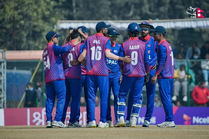 𝐈𝐧𝐧𝐢𝐧𝐠𝐬 𝐛𝐫𝐞𝐚𝐤!
~ Canada 🇨🇦 sets a target of 286 runs for Nepal🇳🇵.
- Canada: 285/9 in 50 over.
- Nepal requires 286 runs from 300 balls to win!!!
- Exciting match ahead!💥

#NepalCricket #NEPvCAN #NEPvsCAN