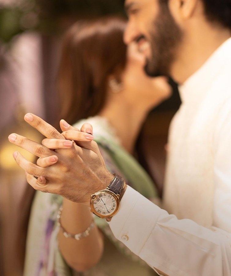 MY BABIES AAAAAAHHHHHH

[ #SajalAly • #WahajAli • #SajHaj • #ThePinkShirt ]