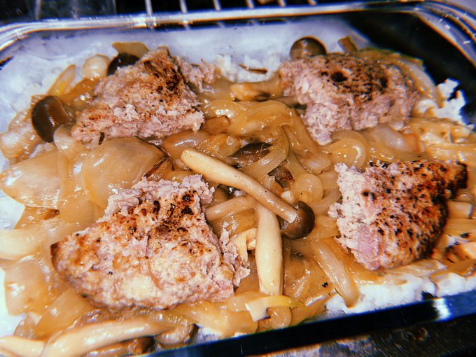 ライスグラタン・オン・ハンバーグ(途中経過) 