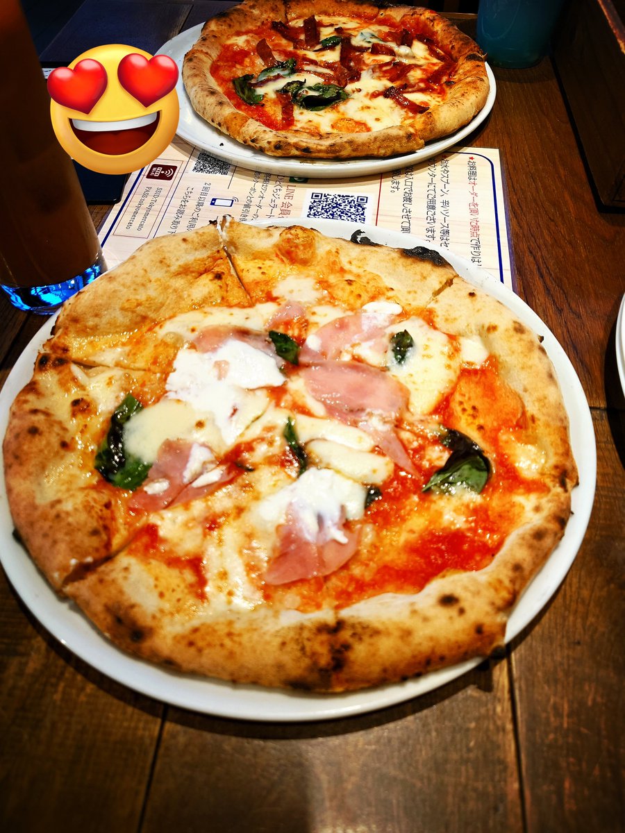 mine_reixx's tweet image. ピザー!🍕😋