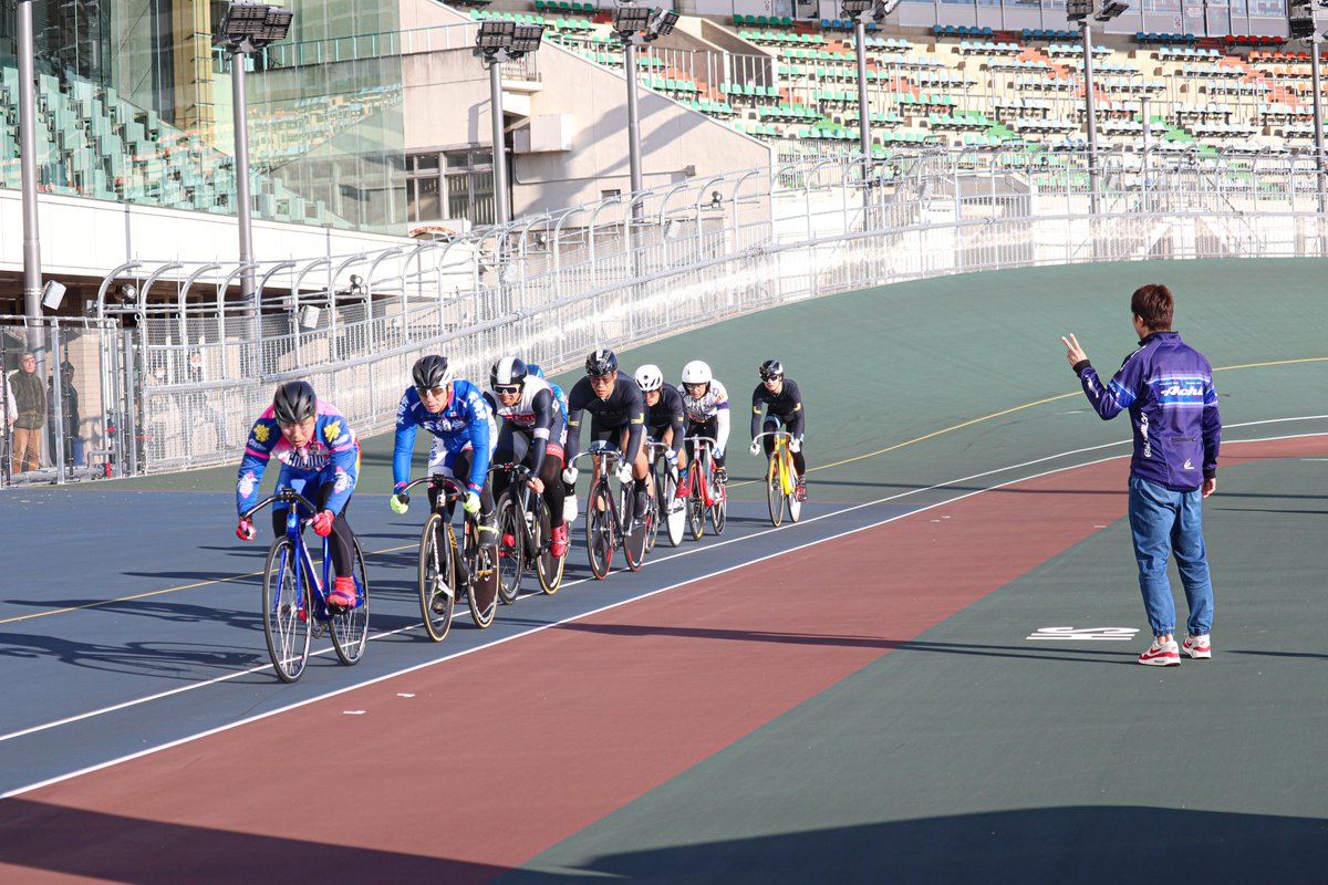 nagoya_keirin tweet picture