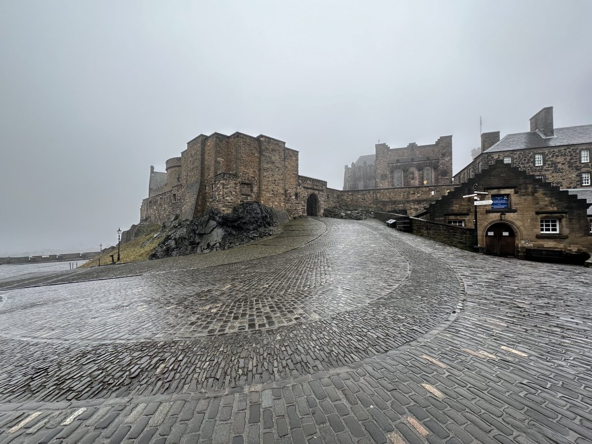 All candidates have now arrived for this weekends Army Cadet Commissions Board at ⁦<a href="/edinburghcastle/">Edinburgh Castle</a>⁩.  ACCB 241. ⁦<a href="/ArmyCadetsHQ/">HQ Cadets Branch, Regional Command</a>⁩ ⁦<a href="/ACCBHQ/">Army Cadet Commissions Board (ACCB)</a>⁩