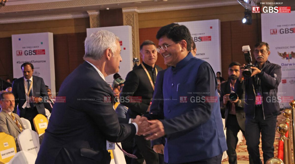 Akhil_Prabha_45's tweet image. Let&apos;s embark on a journey of hope and progress as we pave the way for a brighter future. Together, we are #ScriptingATomorrow filled with possibilities and opportunities for all.