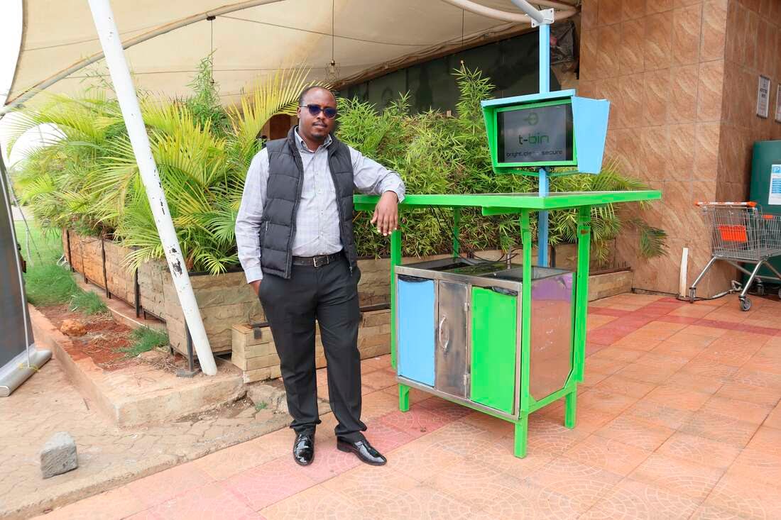 environpreneur's tweet image. Am extremely excited to be Pitching the @Tech_Bin among 10 African Startups during this years @AfricaTechSMT at the Sarit Centre Nairobi. Please Join Us From 14th-15th February. Tickets are running out. #ATSNBO @konzatech @CountrywideHubs @KenyaCIC @YALINetwork @WorldBankKenya
