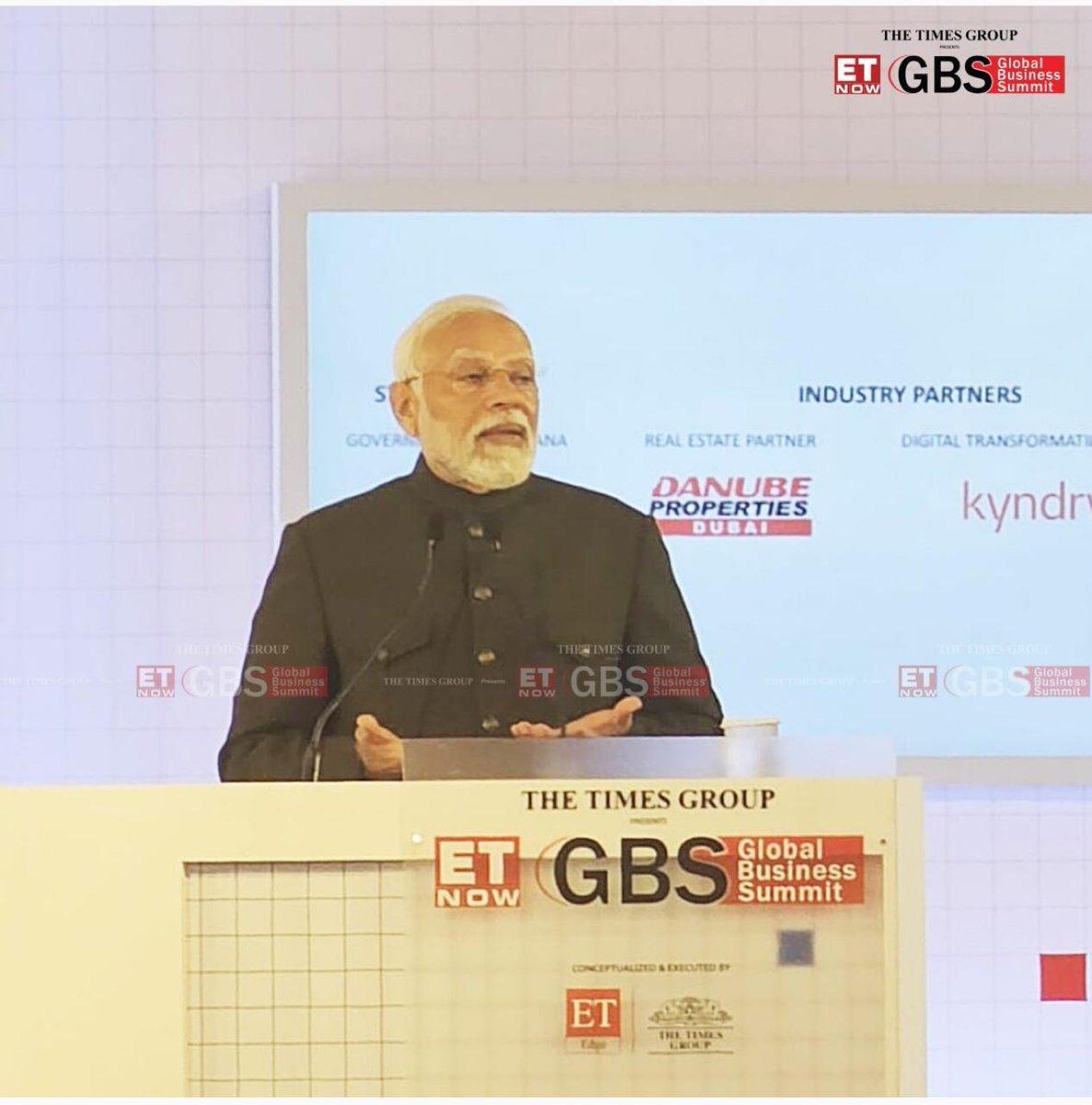 CuteAvnii_'s tweet image. Guys this is really awtand revolutionary discussion on embarking the economy of the business to a beneficial way
#ScriptingATomorrow