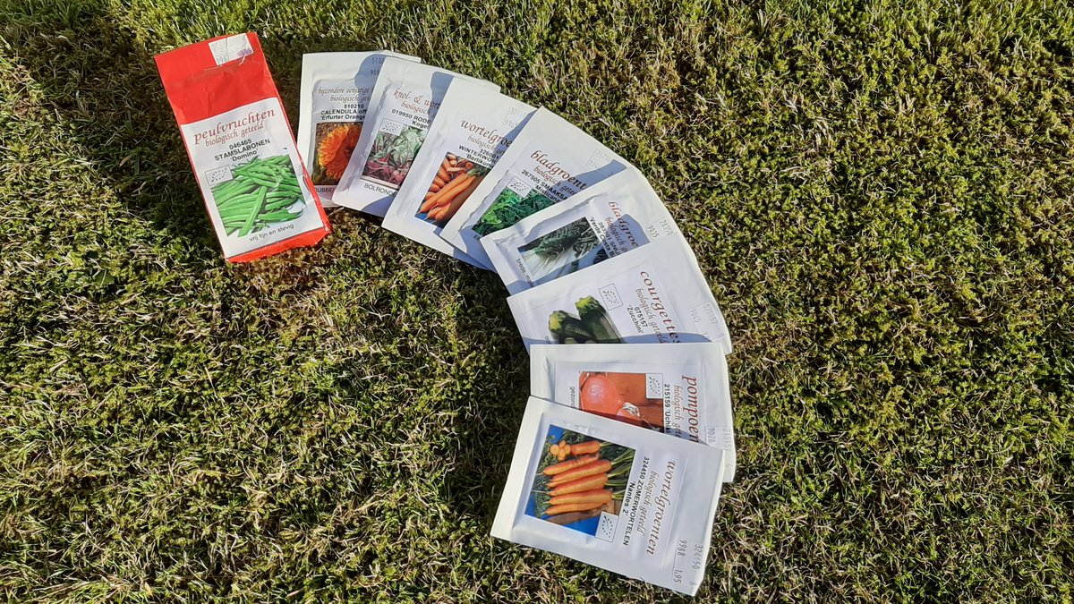 oudersvannature's tweet image. 🎋 Korting op moestuinzaad 🌱
Bij Moestuinieren met Kinderen ontvang je als lezer van de moestuinmail tot 1 februari 10% korting op alle moestuinzaden.
Wie zich op deze mail wil abonneren, kan dat hier doen. moestuinierenmetkinderen.nl/aanmelden-moes… #moestuintips #schooltuin  #groenekinderopvang