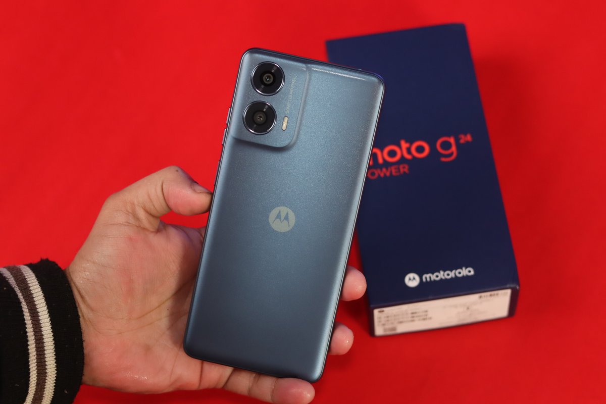 Techbengali18's tweet photo. First look of Moto G24 Power #MotoG24Power #techbengali
* Review soon * https://t.co/Dqge6s1Otf