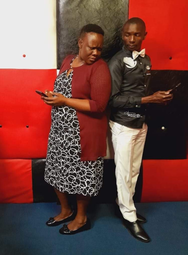 MulembeFM (@mulembe_fm) on Twitter photo #Kalakala Karibu Mushipindi khuli nobusangali mbu oshifwototokha obulayi. Bili omundu nakeke. Shifalongo the MC Pamela Kadima.<a href="/amayayi_jackie/">Jackie Amayayi</a> <a href="/BALOZIASHIALI/">BALOZI ASHIALI</a> <a href="/pakadima1/">Pamela Kadima</a> <a href="/martshiku/">Shifalongo the MC</a> #Kalakala Karibu Mushipindi khuli nobusangali mbu oshifwototokha obulayi. Bili omundu nakeke. Shifalongo the MC Pamela Kadima.<a href="/amayayi_jackie/">Jackie Amayayi</a> <a href="/BALOZIASHIALI/">BALOZI ASHIALI</a> <a href="/pakadima1/">Pamela Kadima</a> <a href="/martshiku/">Shifalongo the MC</a>