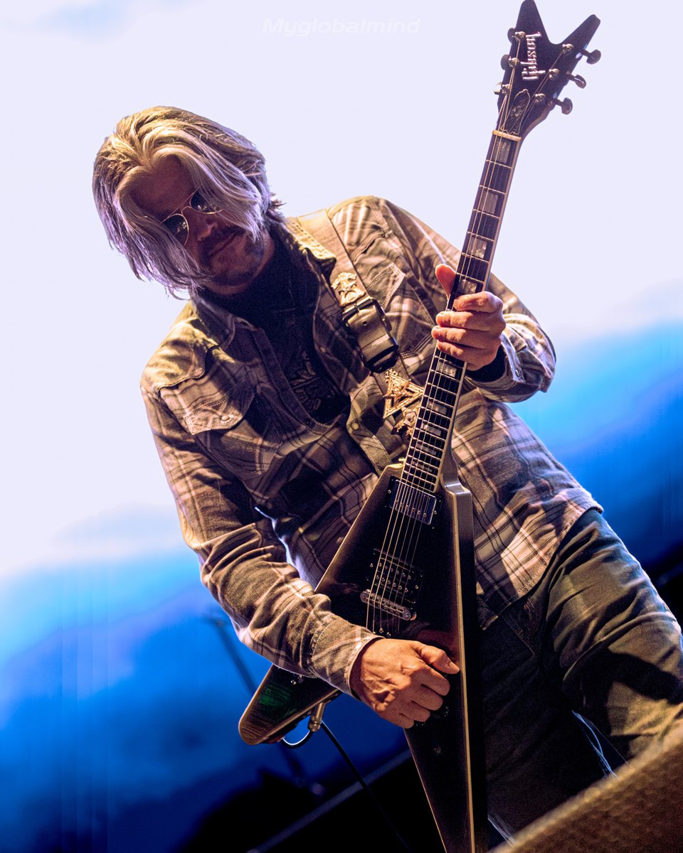 myglobalmind's tweet image. Sonic Marvel in Birmingham's Legacy Arena at The BJCC on Jan 26, 2024 : Tool's Enthralling Performance Mesmerizes Fans on Long-Awaited Tour myglobalmind.com/2024/01/29/son… 

#toolband #elder #tooltour