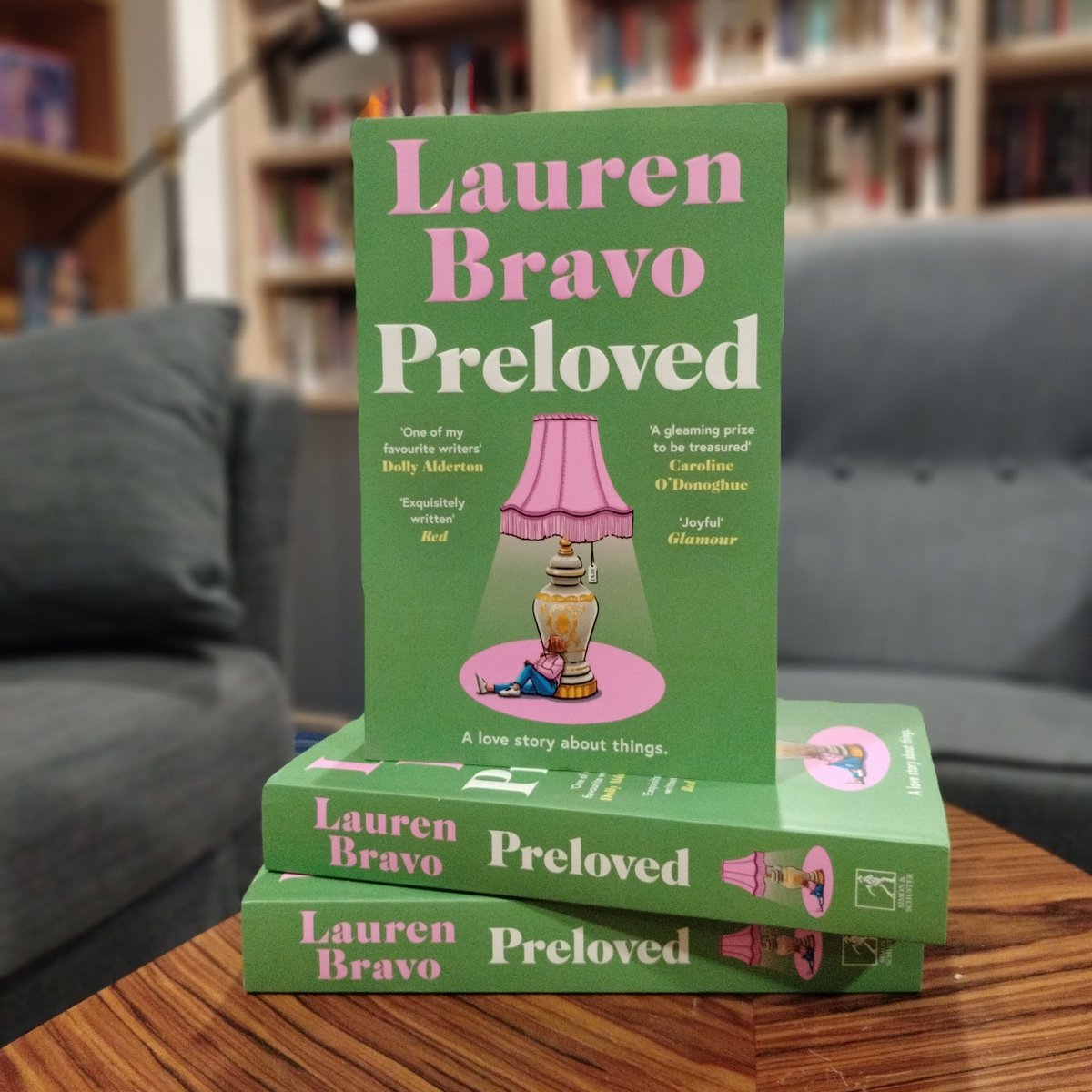 To celebrate paperback publication of #PrelovedTheNovel, I've got 3 copies to giveaway!

RP &amp; Follow by 6th Feb to get in my Big Hat of Chance.      

First 3 random (UK only) @'s out of the hat at noon, #WIN.

simonandschuster.co.uk/books/Preloved…