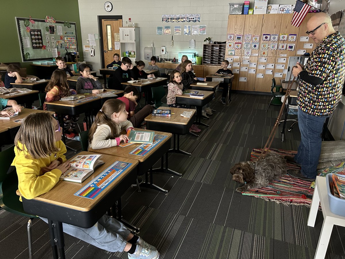 On Friday, Daisy, a therapy dog, came to visit 3rd grade students. Thank you John Fraley for sharing her with us!