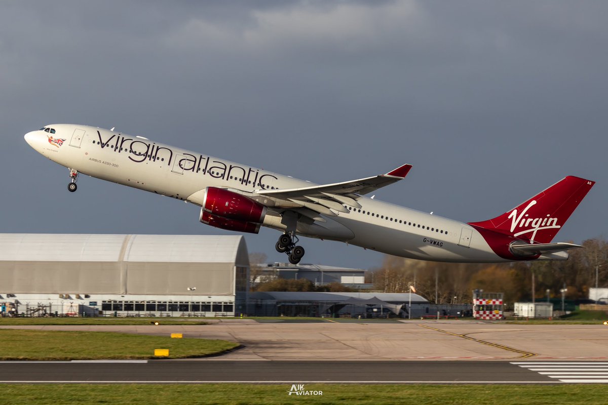 Today’s Post Features Virgin Atlantic A330 Departing 23R Heading To New York City 🇺🇸🍎 • #virginatlantic #A330 #Airbusa330 #Airbus330 #aviationeverywhere #Avgeeks #planespotters #manchesterairport • 𝗔𝗹𝗹 𝗣𝗵𝗼𝘁𝗼𝘀 𝗢𝘄𝗲𝗻 | 𝗨𝗞 𝗔𝘃𝗶𝗮𝘁𝗼𝗿 ©️