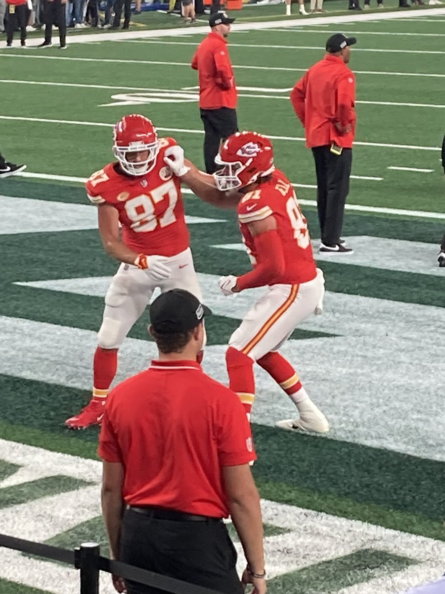 68Woltmann's tweet photo. Let’s go to #KansasCity despite my dad being a big #SanFrancisco #49ers he’s in the minority in this house. The #ChiefsKingdom is winning another #SuperBowl https://t.co/6pul6IiYSH