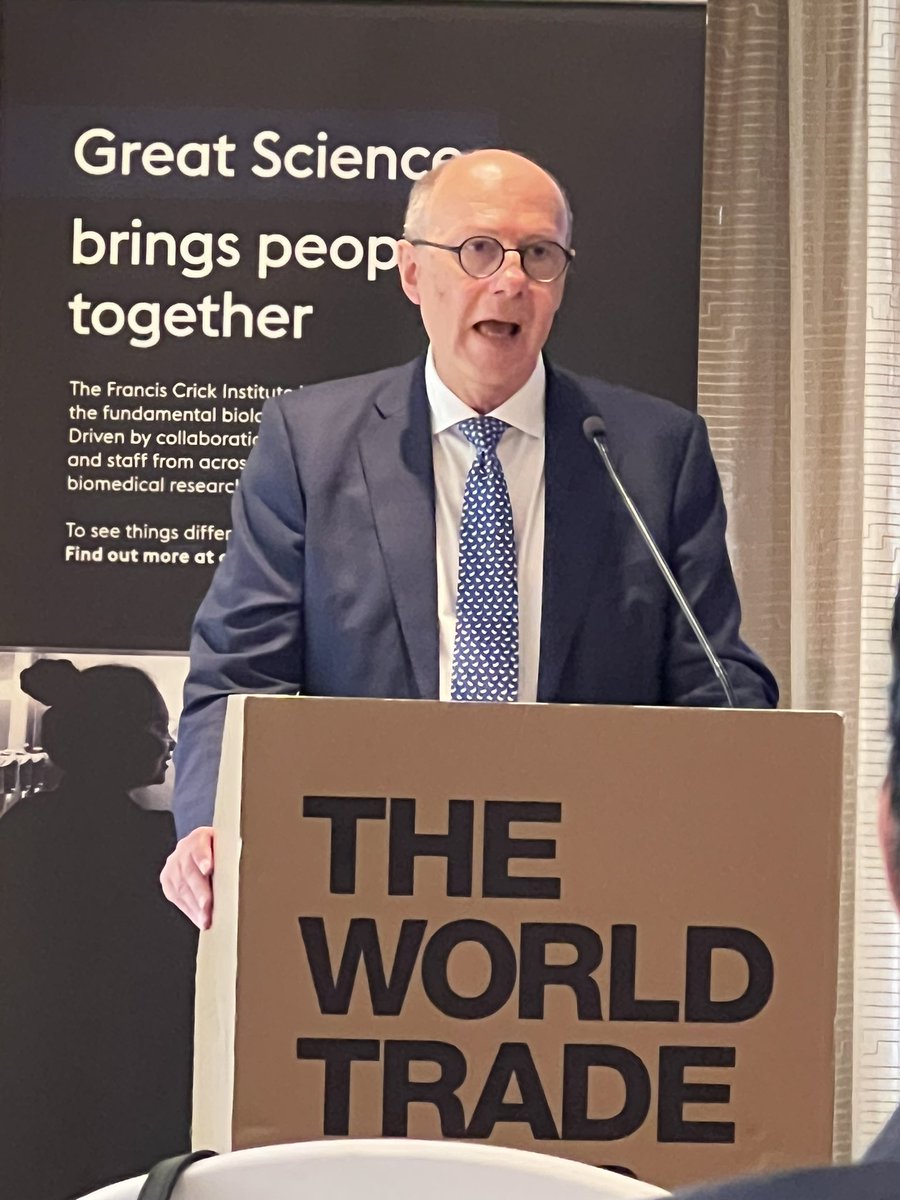 BanaghanMaria's tweet photo. @NHSEnglandMD Sir Stephen Powis sets the scene for innovation in surgery @ArabHealthworld #arabhealth2024 @GreatOrmondSt https://t.co/Ol4hMI7x6g