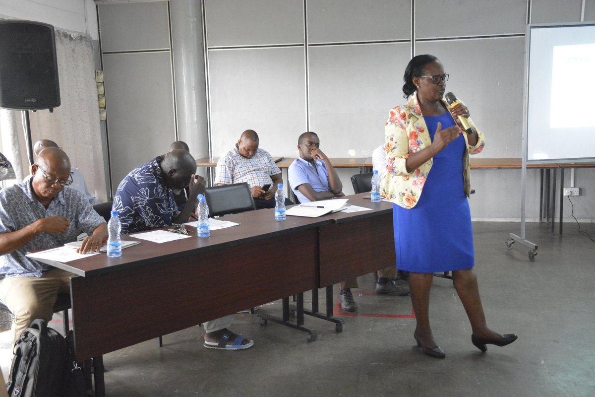 jkuatMsa's tweet photo. Our postgrad students meeting: packed with insights & guidance for thesis/projects. Management & lecturers joined in, all supporting our students' journey. Thanks to all who contributed! Your dedication is commendable.
@DiscoverJKUAT @DrDatche
๐ #PostgradStudies #ThesisGuidance https://t.co/eMAdbePdDJ