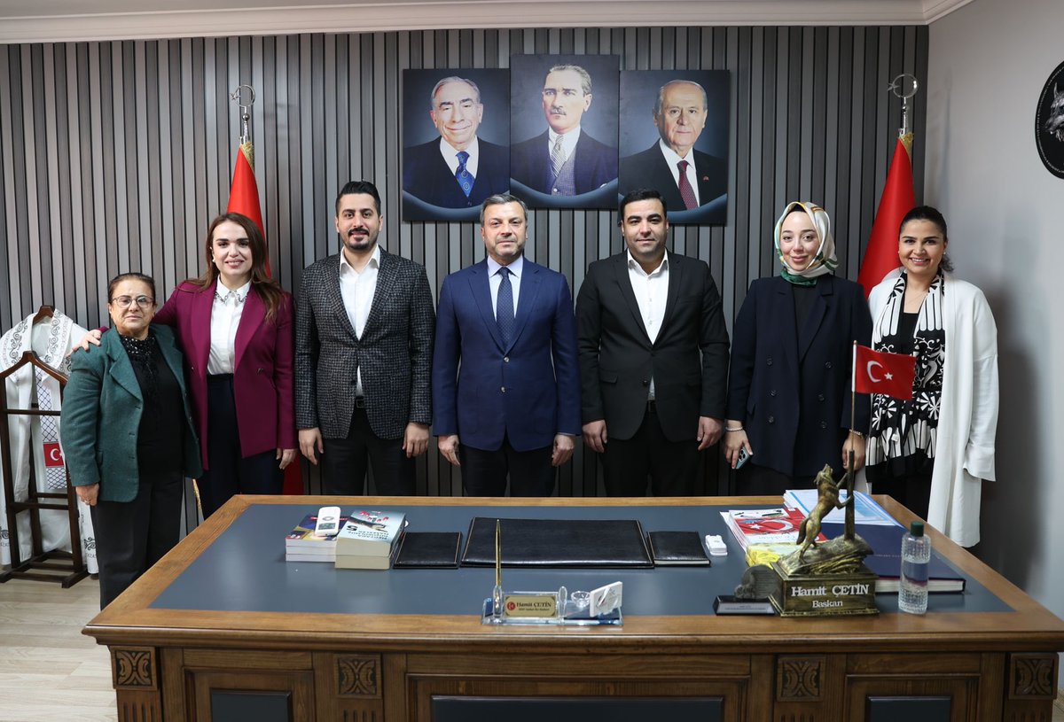fmkocaispir's tweet photo. MHP Seyhan İlçe Başkanımız Hamit Çetin ve kıymetli teşkilat üyelerimize ziyarette bulunduk. 
Adana’mızı hizmetle, icraatla, gönül belediyeciliğiyle buluşturmak için çalışmalarımızı sürdürüyoruz. https://t.co/DSSf4wHsuD