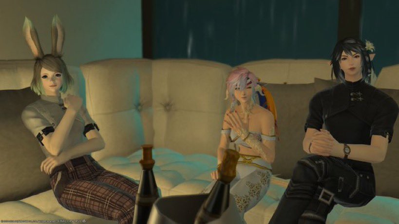 I was about to open my venue the other night when @Sylvie_Bocchi and <a href="/yaco_yaco85/">𝕪𝕒𝕔𝕠/ℂ𝕪𝕟𝕥𝕙𝕚𝕒</a> were inside chilling! Never knew how much popularity my venue gained. I hope both of you had a good time at LOFTINA ❤️