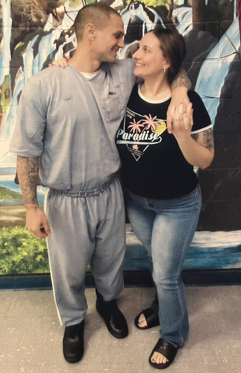 AnnProfetto's tweet photo. Praying we see some CJ reform in Fl this session. I need my hubby home with me. 17yrs in so far for a crime that occurred when he was just 19. He deserves to have a 2nd chance at life. The brain isn’t fully developed until 25. @FLSenate @GovRonDeSantis https://t.co/xjEmI51ZwJ
