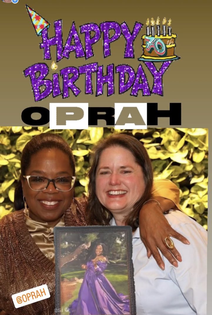 Happy 70th birthday, @Oprah! I don't know how you are doing it but you seem to be aging backwards. You look Omazing! Hope you have a wonderful day and year ahead. 🎉