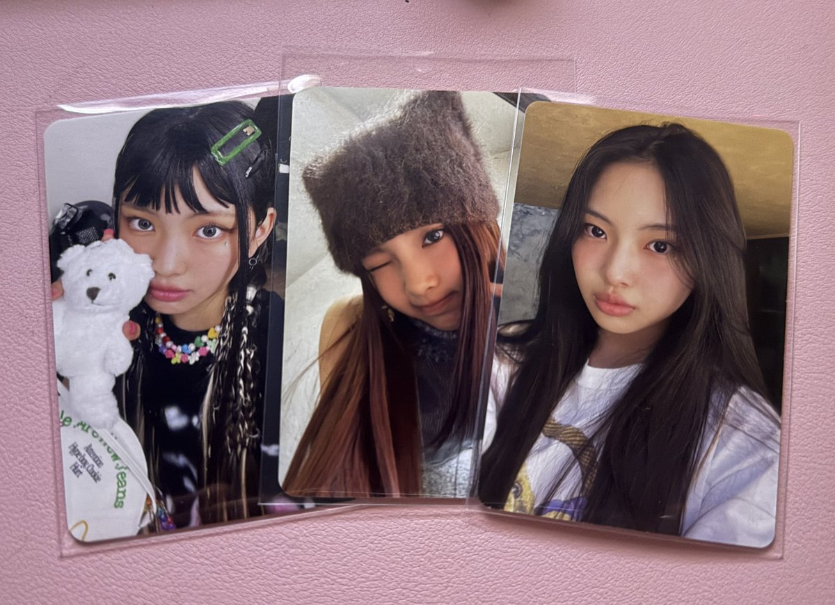 ˗ˏˋ wts lfb ph ˎˊ˗  #nelcartsells

꒰ hyein small sets ꒱ 
— 300 | 200 | 200

🪷 x sensi , onhand
🪷 payo/3 days 
🪷 flash, jnt

# new jeans hyein 1st ep bear poke cheek omg weverse message card get up ube