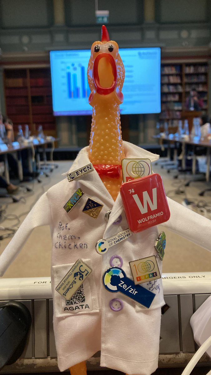 🐔Cluck-cluck! Prof. Chem Chicken here, giving a big shoutout to the <a href="/RoySocChem/">Royal Society of Chemistry</a> for their exceptional hospitality to the <a href="/YoungChemists/">EYCN</a> DA. Your support has made this a reality! Will update if I find a permanent nest spot here!! 🐣🐥<a href="/EuChemS/">EuChemS</a>  🐔🧪