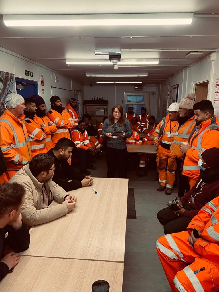 VGCGroup's tweet image. #ToolboxTalk - Asbestos Awareness ⚠️

Last week, Anna Bieda, led a toolbox talk at SL4 Saltley, educating our team about the dangers of asbestos. 

Sharing insights on where asbestos lurks, its health implications &amp;amp; ways to protect ourselves.

#VGCGroup #Health&amp;amp;Safety #Safety