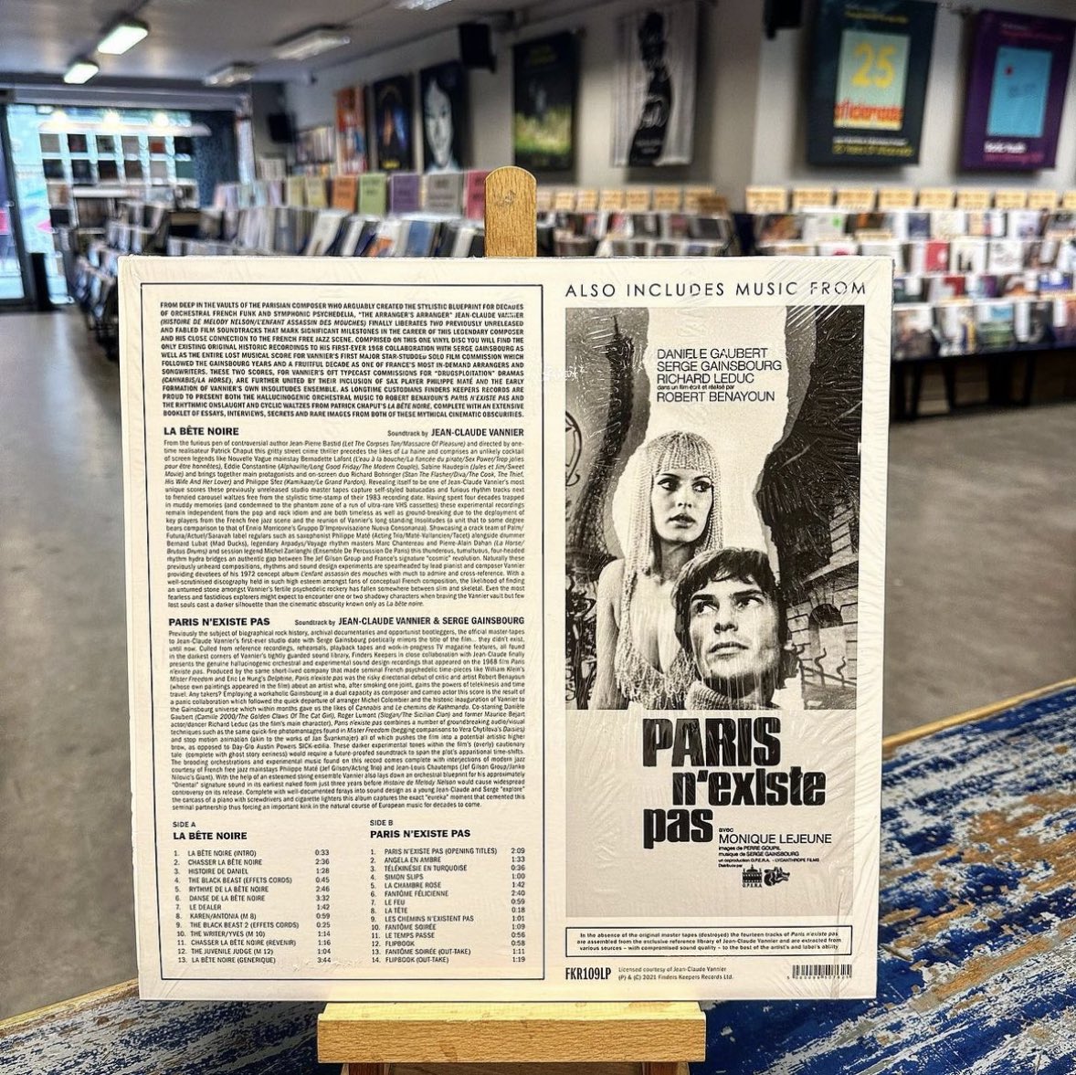 OPEN on this rainy Monday but we’re getting in the groove with this soundtrack from Jean-Claude Vannier - La Bête Noire/Paris N’Existe Pas released on Finders Keepers. piccadillyrecords.com/counter/search… Comes w/ booklet of essays, interviews and rare images. @AndyVotel @KeepersFinders