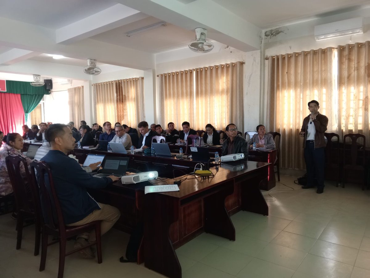 ASSETProjectSEA's tweet photo. ASSET Flagship Meeting in Xiengkhouang, #Laos 🇱🇦 on Jan 18-19, 2024. Our partners reviewed insights from the past year &amp; planned 2024 activities. The event combined extensive discussions &amp; a field visit showcasing innovative #agroecology practices like coffee/tea intercropping. https://t.co/F5kTYRaqOo
