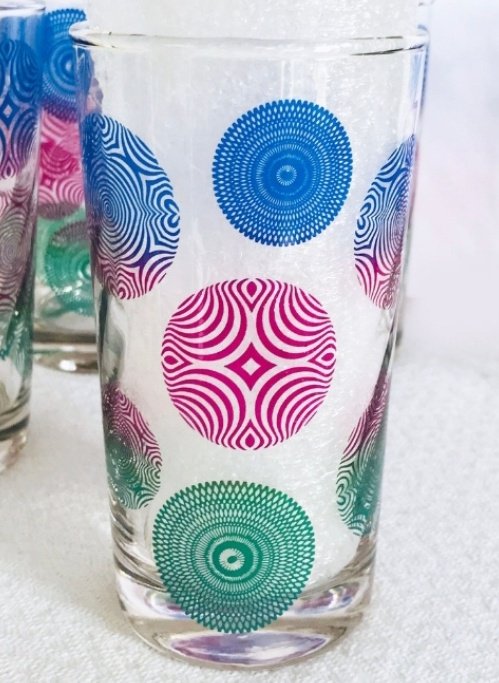 wendyOrourke's tweet image. Bartlett-Collins Pokee Glassware, 1970 #Spirograph