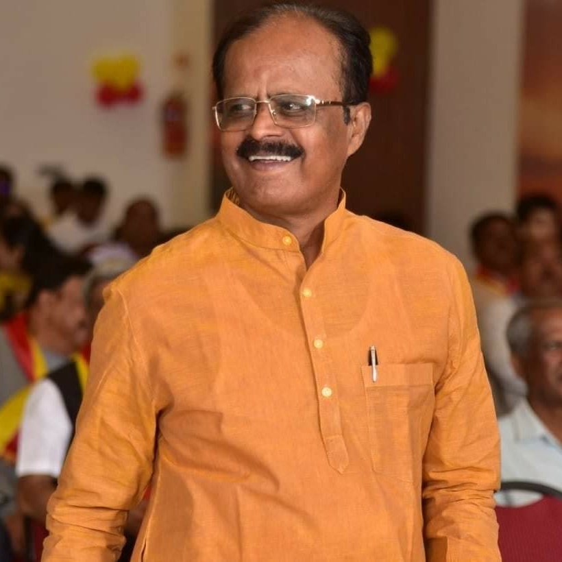 Kalappa_kala's tweet photo. #NewProfilePic https://t.co/LHRaaZn5Ug