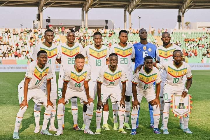 DiopCheikhGawa2's tweet photo. #GAWSP⚽️RT🇸🇳
#SENCIV @TotalAFCON2023 
⏱️ 20h 
Manko Wutiwat Yenen Ndam 🦁🇸🇳
@CAF_Online @Fsfofficielle @FIFCI_tweet @LamineNdiay11 @13footballC @Livelearn15 @sane932 @ndione_ada https://t.co/7tS8XSZcor