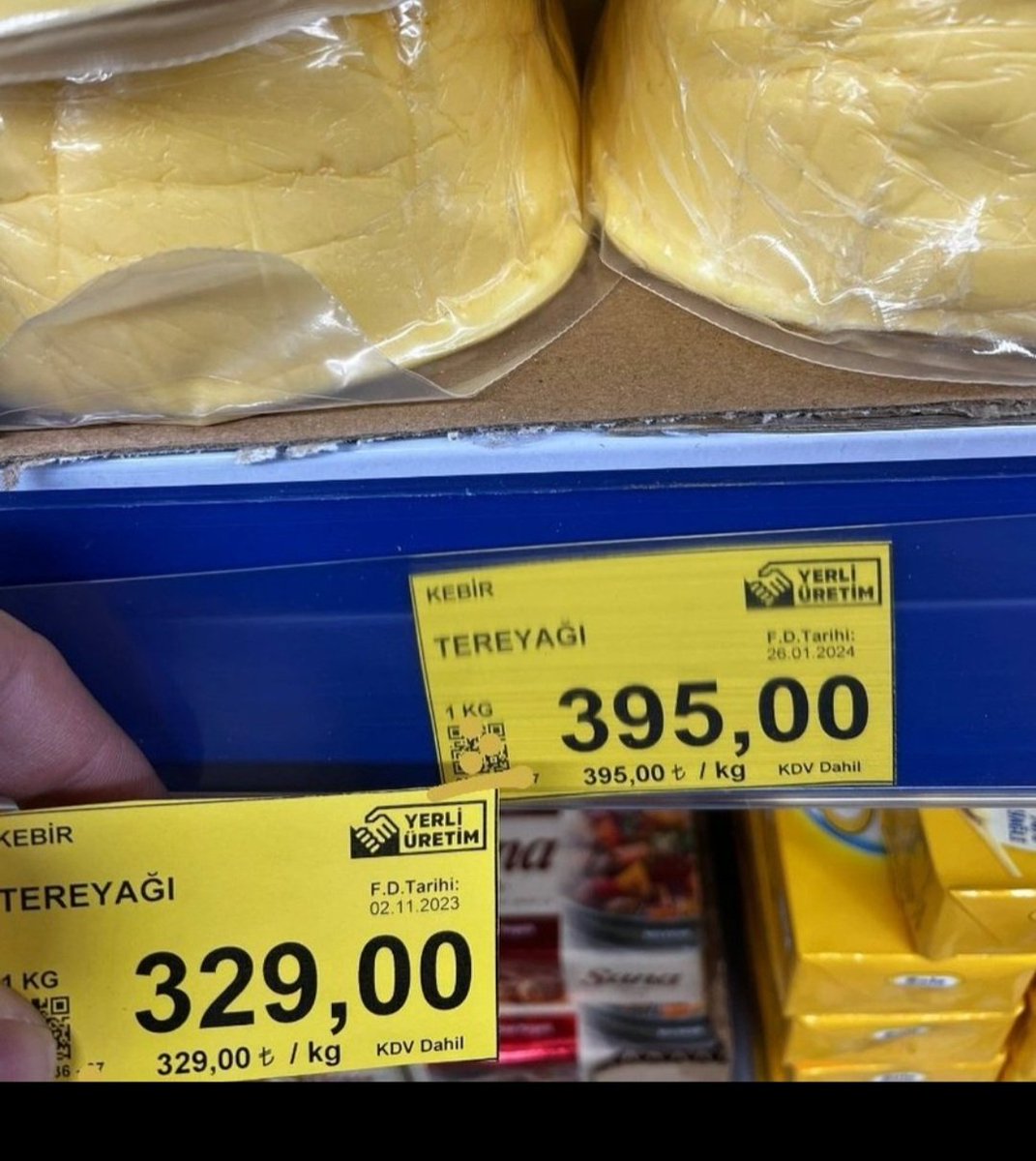 misvakcaps's tweet photo. Başıboş 3 harfli market terörü Ticaret Bakanlığı'nın gözünün içine baka baka zam yapmaya hız kesmeden devam ediyor.

Bir müdahalede bulunmayı düşünüyor musunuz @ticaret ! https://t.co/8QosN3oJSk