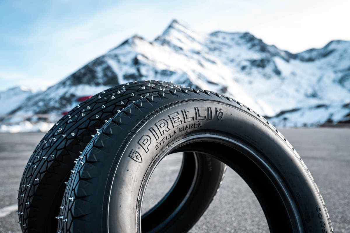 A 2024 started for #Pirelli by equipping two iconic Porsches, with the Scorpion All Terrain Plus on the Porsche 911 Dakar through the African desert and the studded Stella Bianca for the Porsche 550 Spyder on the icy Zell Am See track. 👉press.pirelli.com/pirelli-scorpi…