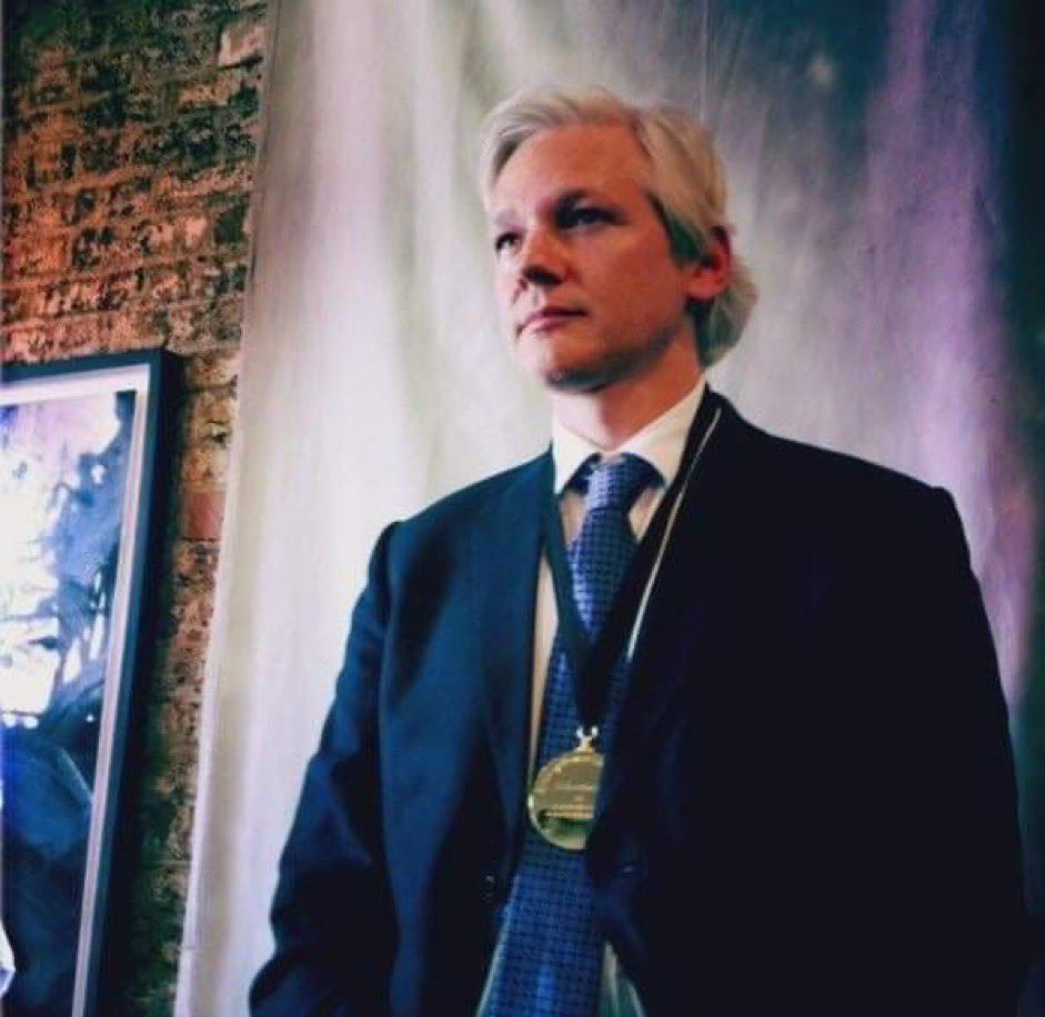 Stella_Assange's tweet image. PRIORITY ACTION

📢 Help us Spread the Word! 📢

Final extradition hearing “Day X” is here!  Please help us get as many people as possible to gather at:
📍 Royal Courts of Justice 
🗓️ Tuesday and Wednesday, 20-21 February 2024.
⏰ 8:30am both days.  
There will also be a march on