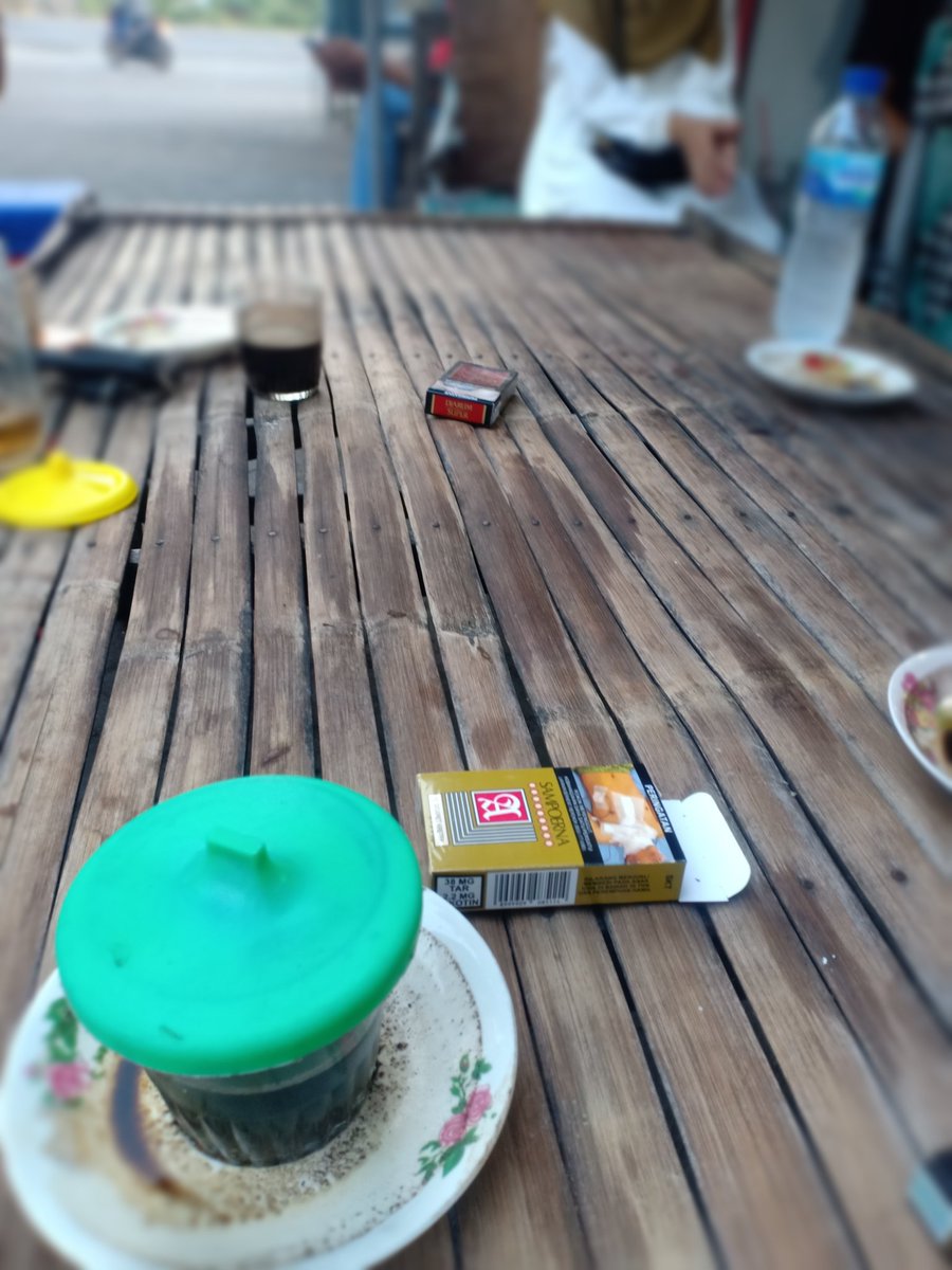 biar aku aja yg ngopi, 
kamu cukup mimik air putih ya...