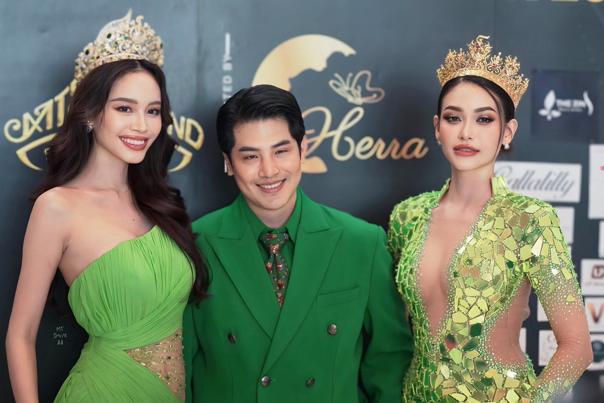 pimjira1fandom's tweet photo. @MissGrandTH 💚💚💚 https://t.co/r7JkMgGT8z