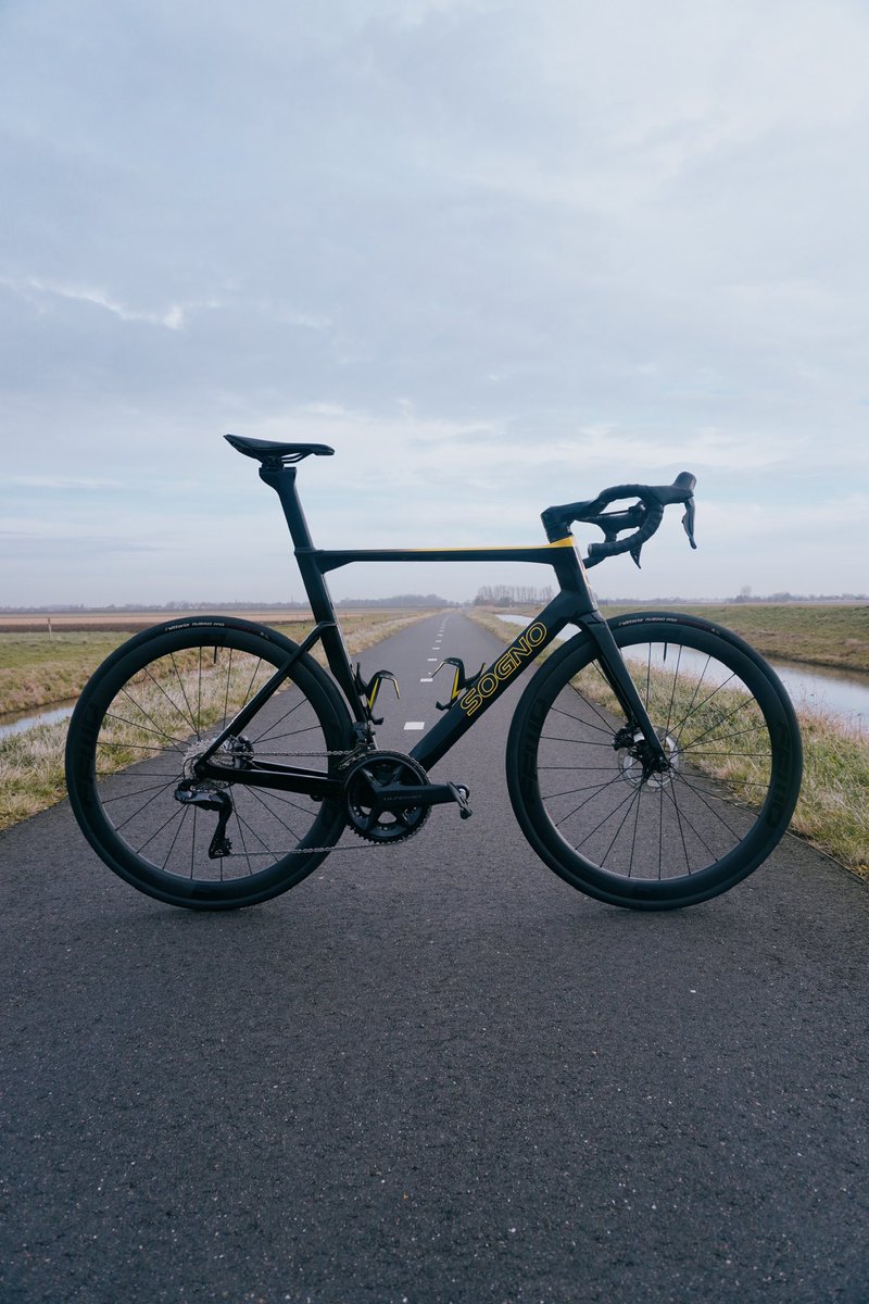 JopKras's tweet photo. New bike day, Songo Tutti⚫️🟡 https://t.co/X47rbYDT80