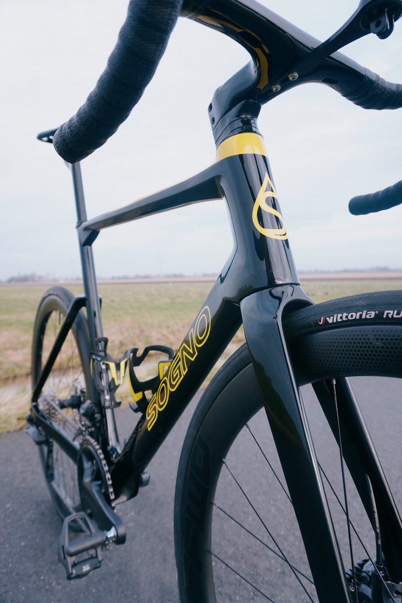 JopKras's tweet photo. New bike day, Songo Tutti⚫️🟡 https://t.co/X47rbYDT80