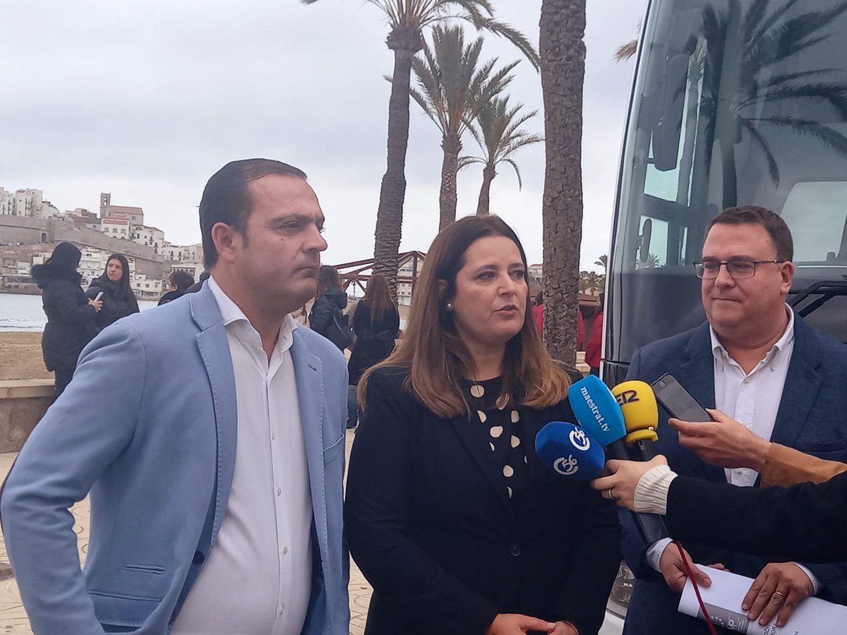 🆕#Labora ha presentat a #Peníscola els autobusos que recorreran els municipis de la #Comunitat en els quals no hi ha #EspaiLabora🚍

🫱🏼‍🫲🏻<a href="/generalitat/">Generalitat</a>  i <a href="/fvmpendirecto/">FVMP</a>  col·laboren per a trencar barreres⛰️i oferir-te un millor servei 👏

💼#ElbusdeLabora t'acosta a l'#ocupació⬇️