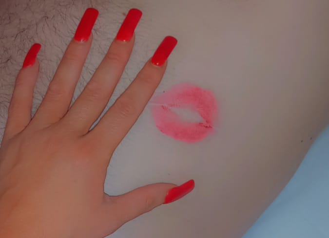 findomjen1204's tweet photo. Lover gets to have goddesses hot lips all over his body while you sit at home...SENDING 💸 Wishing it was you! 🤣🤭
#cuck life 
@missjen1204 
#findom #cuckoldress #tpe #flr #fincuck https://t.co/ulJ6YKYhrl