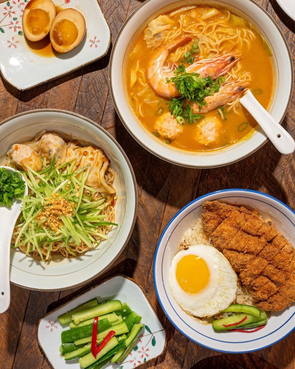 Happy Hour means happy days at Le Shrimp Noodle! 🦐

Dive into a world of flavor with 30% off on all mains from 2:30 p.m. to 5 p.m., Monday through Friday. Ready to make your afternoons extra delightful? Visit us today!