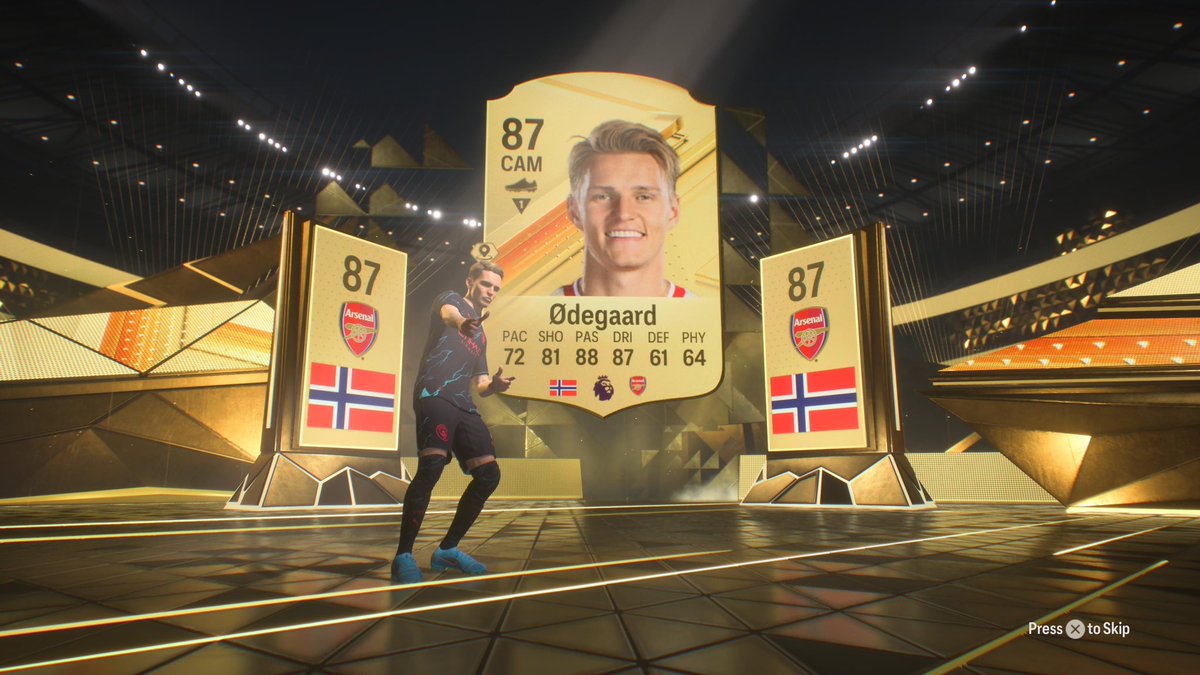 FUTBIN's tweet photo. 🇳🇴Martin Ødegaard counter: 5172

🔵TOTY Counter: 0… https://t.co/bgwwOgr5TD