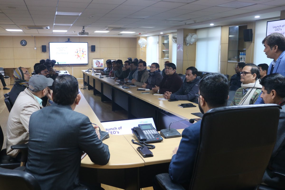 brlps_jeevika's tweet photo. Bidding adieu with ingenuity!
Mr. @Rahulkumar_IAS, culminating his tenure as CEO @brlps_jeevika, inaugurates the CEO dashboard to meticulously oversee the organization's interventions through a sophisticated application. A visionary departure for sustained impact! https://t.co/fzkoQRJs0U
