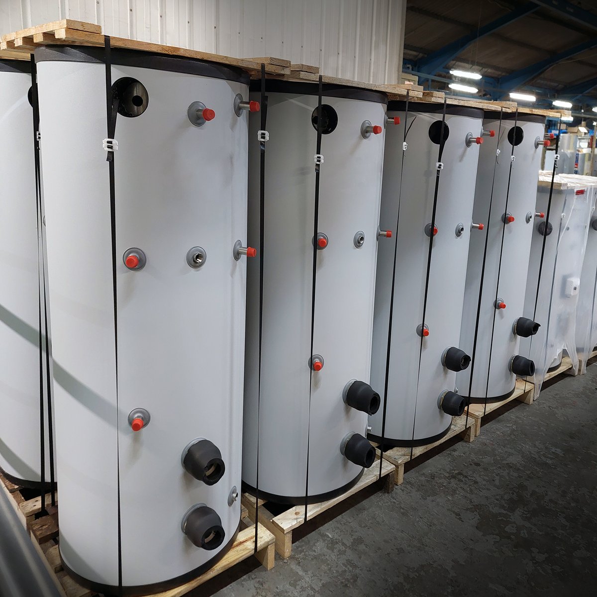 🔥 Exciting News! 🔥 

We have just unleashed a fresh batch of quality water heaters from our manufacturing hub! 🌊💧 

Dive into the future of water heating with one of our cylinders! 

#manufacturemoday #waterheater #waterheaters #waterheating #hvac #ukmfg #britishmade #ukmade