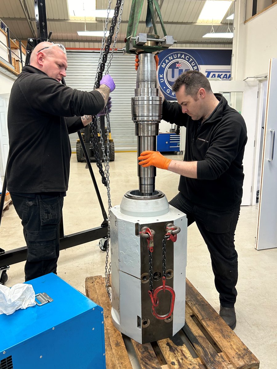 One of the lager spindles from a Newall grinder being rebuilt at our spindle repair facility in Bourne. 
cncrepair.co.uk/spindlerepair
#spindlerepair #spindlebalancing #cncrepairukltd #newallspindlerepair